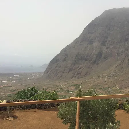 El Laurel *