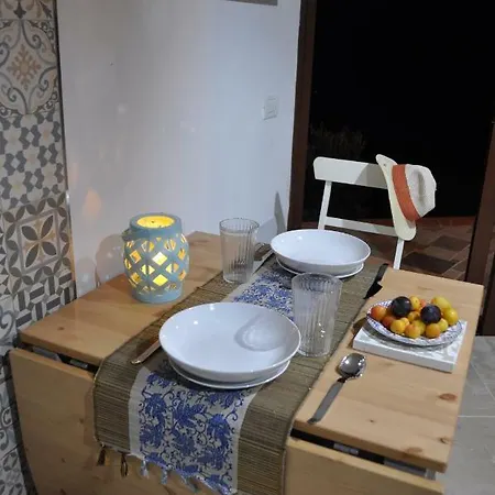 El Laurel Φροντέρα