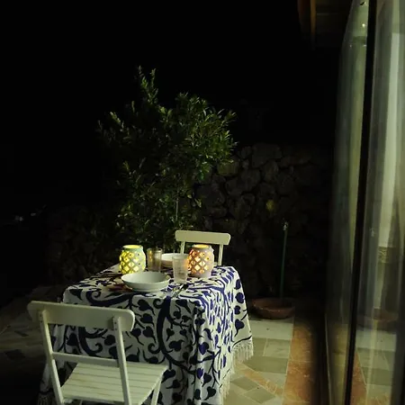 El Laurel Φροντέρα